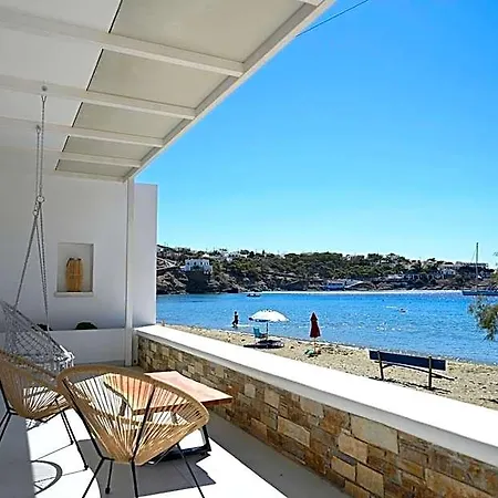 Beachfront Cycladic Irene Boutique Loutrá