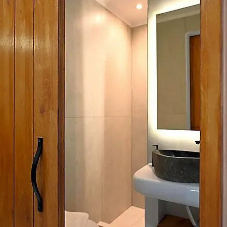 Beachfront Cycladic Irene Boutique 4*