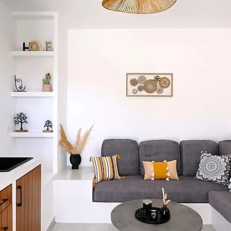 ホテル Beachfront Cycladic Irene Boutique