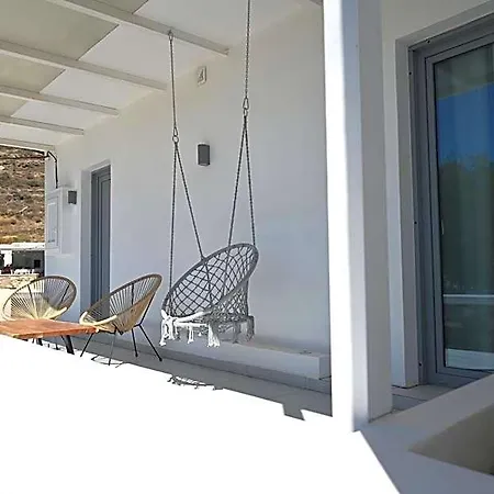 ホテル Beachfront Cycladic Irene Boutique Loutrá