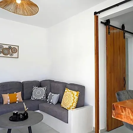 Beachfront Cycladic Irene Boutique